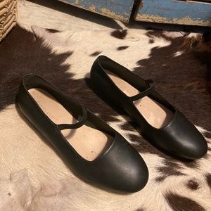Everlane Mary Janes